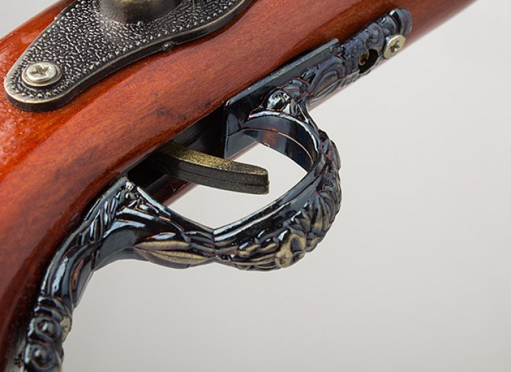 فندک اتمی طرح تپانچه