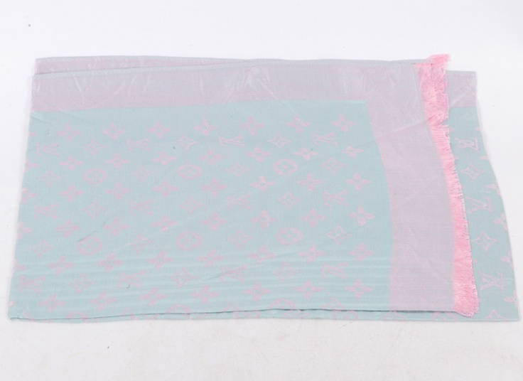 شال زنانه طرح LV