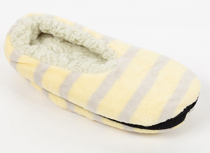 پاپوش زنانه aolilai