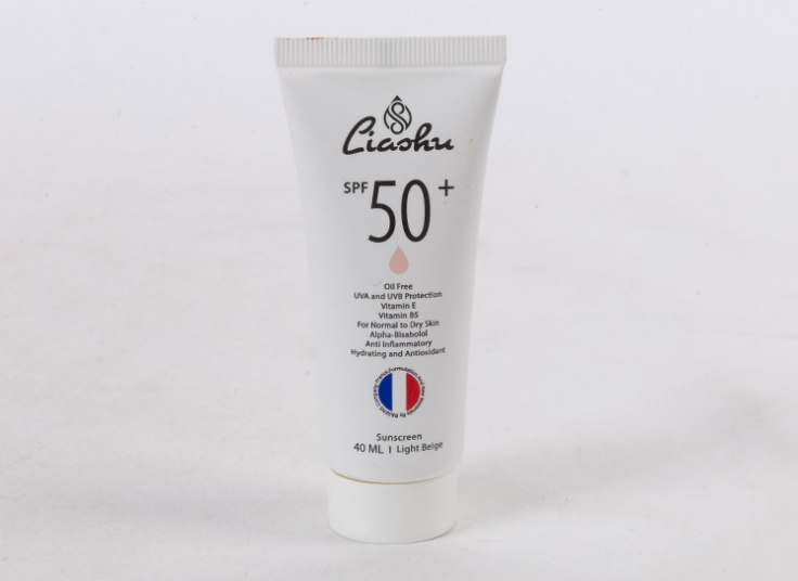 کرم ضدآفتاب Liashu