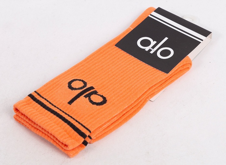 جوراب اسپرت ساق بلند طرح Alo