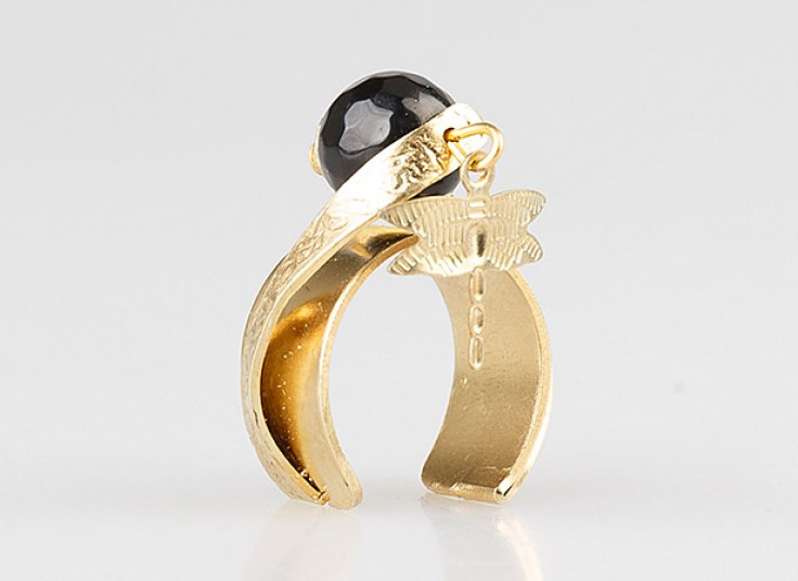 انگشتر ماه تولد