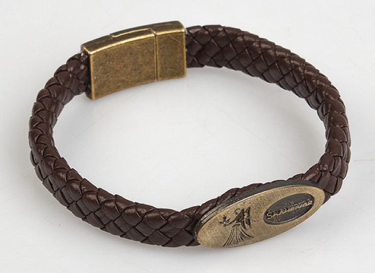 دستبند چرمی ماه تولد