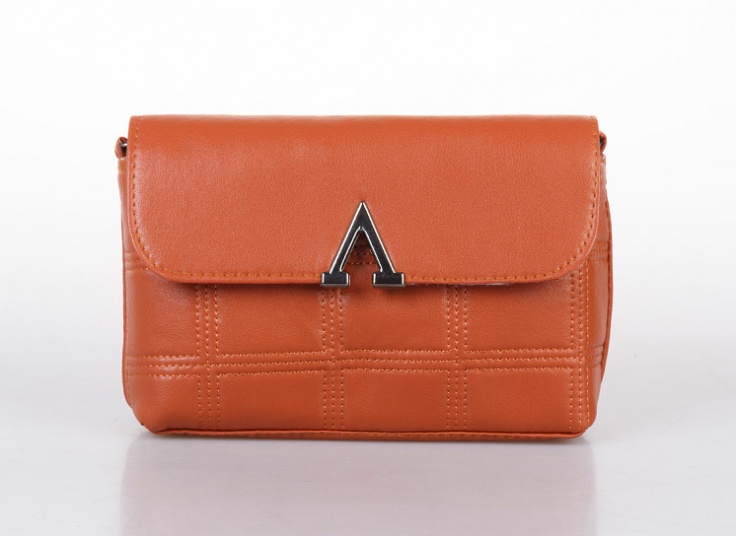 کیف دوشی طرح VALENTINO