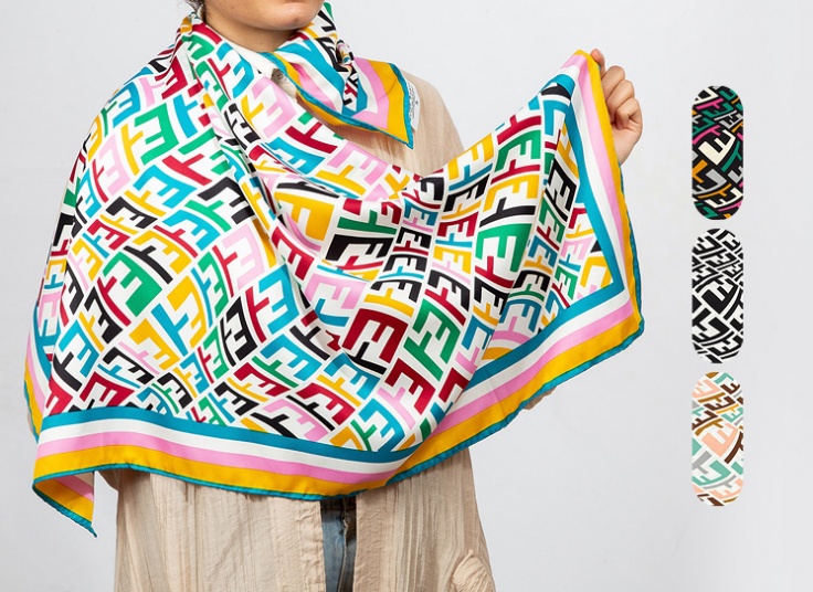 روسری ساتن ابریشم طرح Fendi