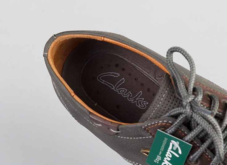 کفش مردانه Clarks