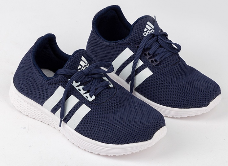 کتانی زنانه Adidas