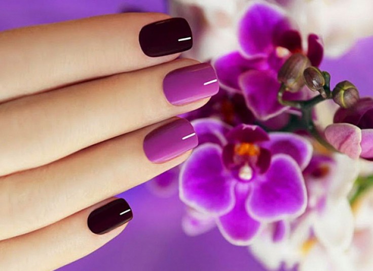 خدمات ناخن سالن زیبایی فریبا