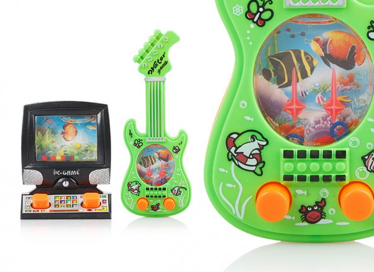 بازی دستی aqua