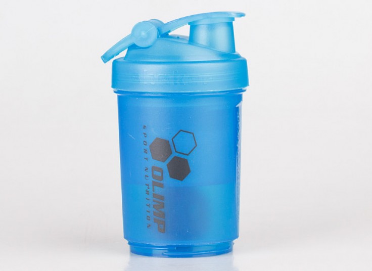 شیکر ورزشی سه تکه 