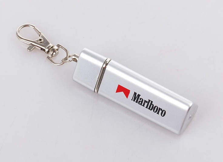 زیر سیگاری جیبی طرح Marlboro