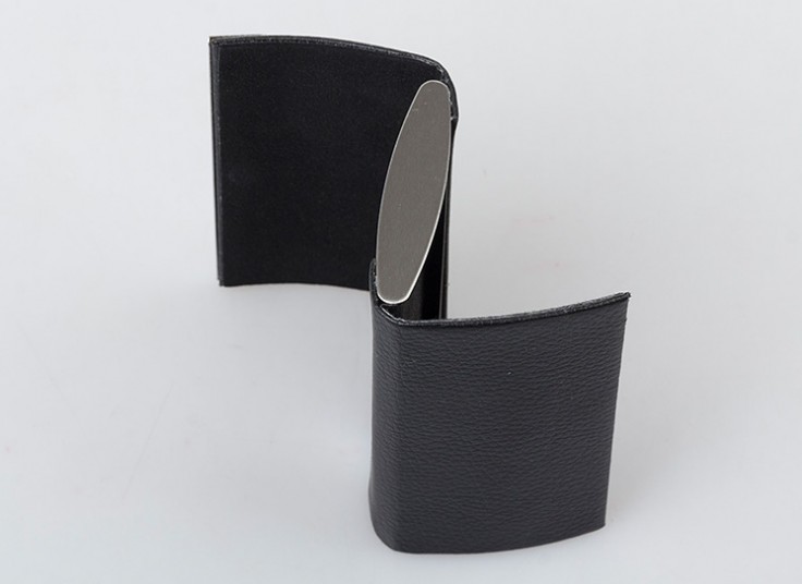 جاکارتی چرمی طرح Versace