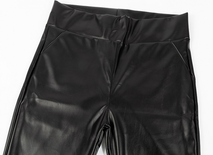 لگ چرمی زنانه