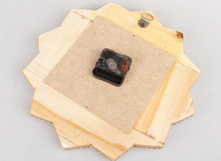 ساعت خورشیدی خاتم و مینا