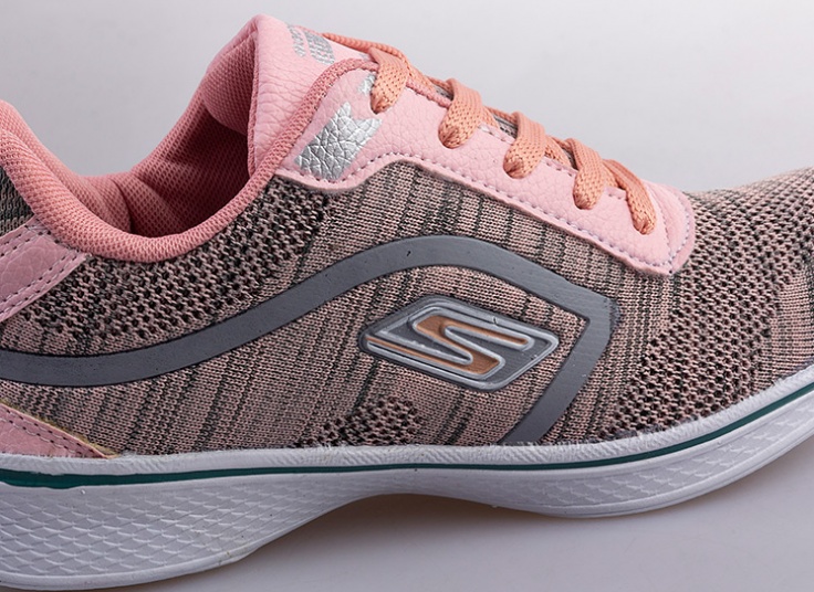 کتانی زنانه طرح Skechers مدل GO CITY