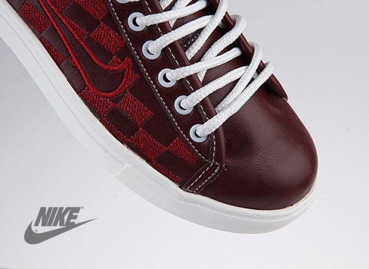 کفش اسنیکرز زنانه NIKE