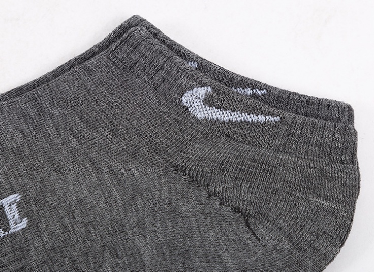 جوراب ساق کوتاه مردانه طرح Nike