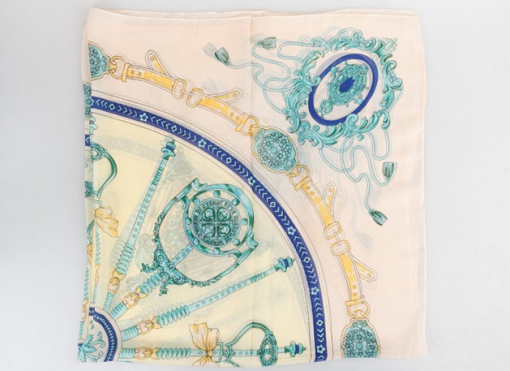 روسری حریر Fendi