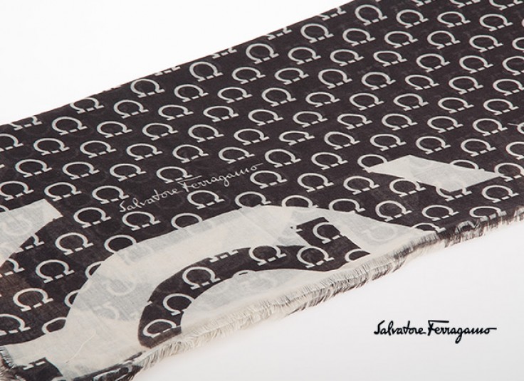 روسری نخی Salvatore Ferragamo