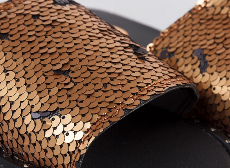 صندل زنانه پولکی Leaza