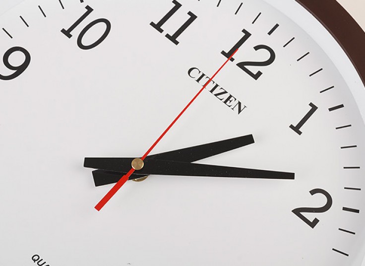 ساعت دیواری QUARTZ