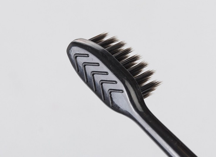 مسواک زغالی TRAVEL portable