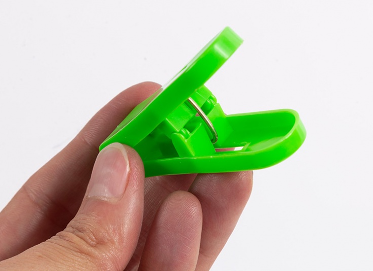 گیره پلاستیکی لباس Janan plast