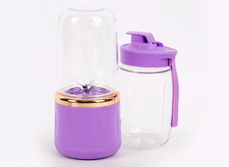 شیکر شارژی small juicer