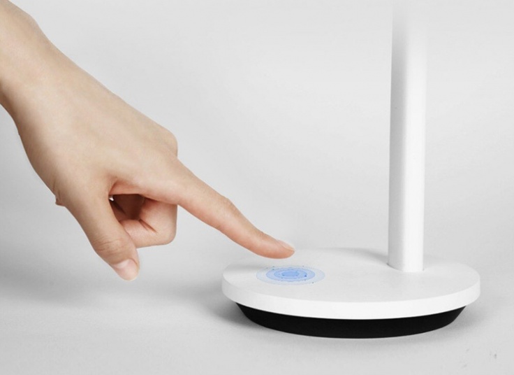 چراغ رومیزی تاشو شیائومی مدل Yeelight Z1 Pro