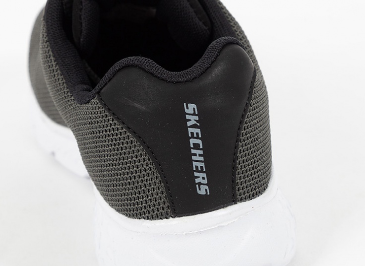 کتانی زنانه Skechers