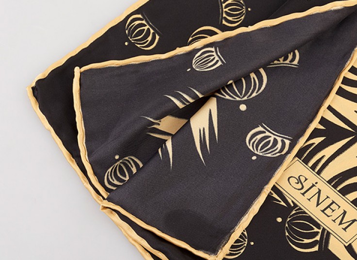 روسری ساتن دست دوز SiNEM