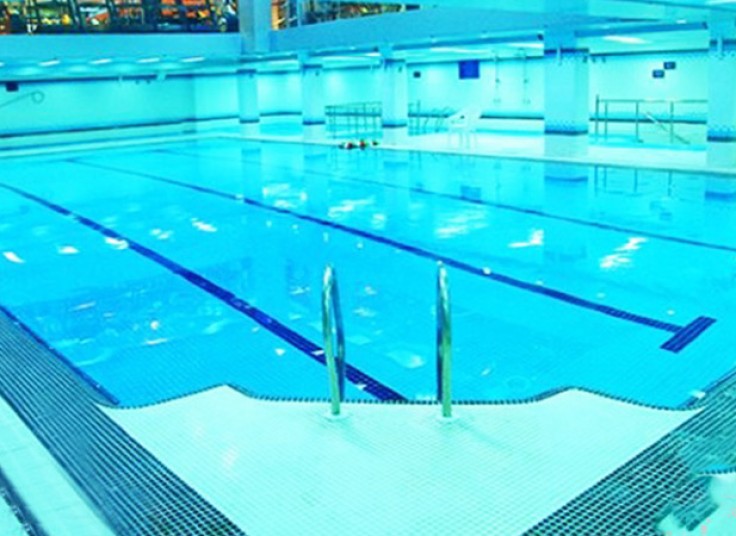 استخر لوکس ارم سعادت