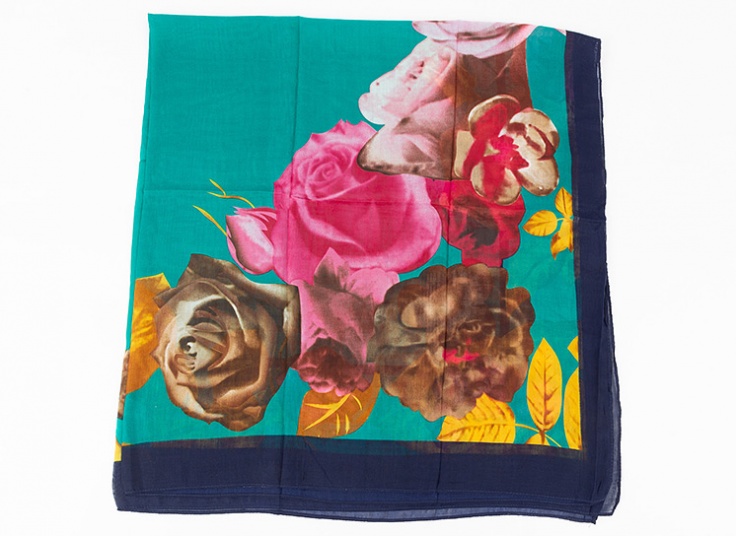 روسری گلدار