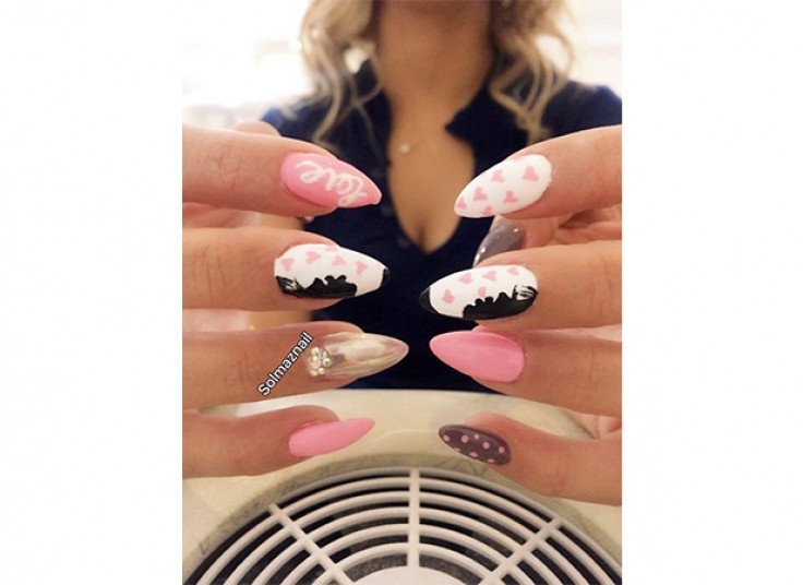 خدمات ناخن در سالن سولی ناز