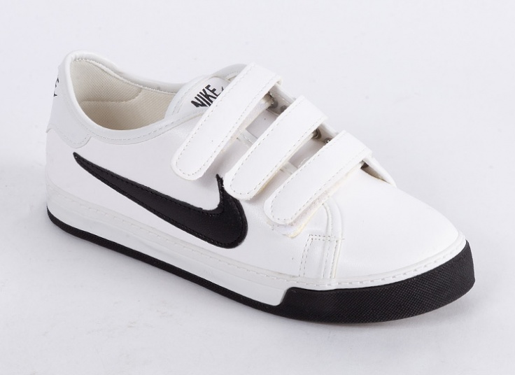 کتانی سه چسب طرح Nike