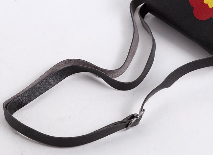 کیف دوشی بچگانه