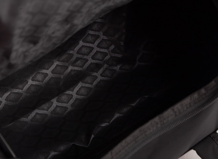 ساک ورزشی شمعی طرح Nike