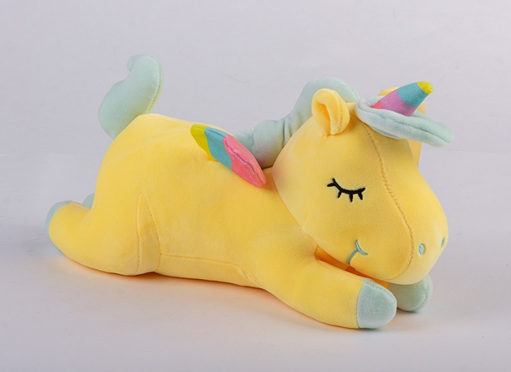 عروسک اسب تک شاخ