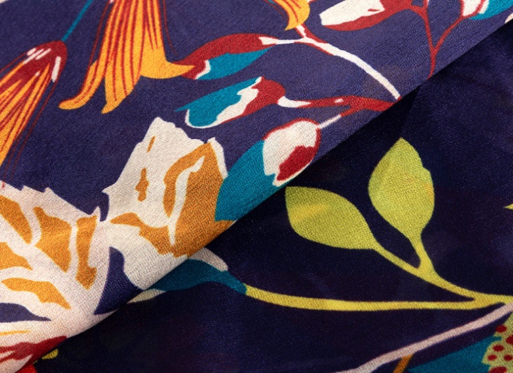 شال ساتن ابریشم دست دوز