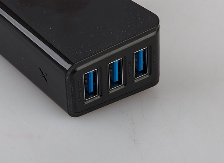 آداپتور و شارژر EMY