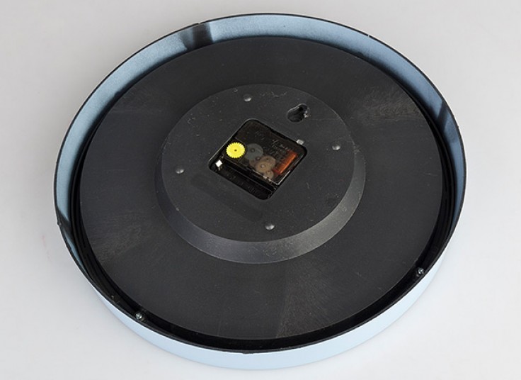 ساعت دیواری آرام گرد CITIZEN