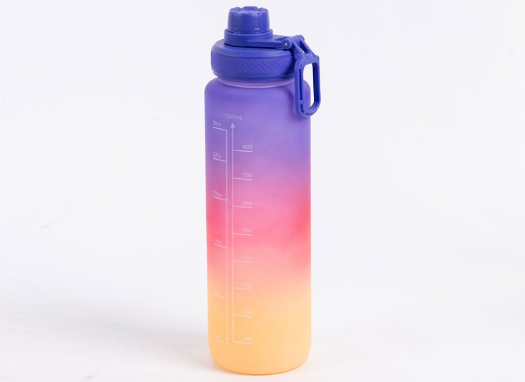 قمقمه ورزشی سه رنگ