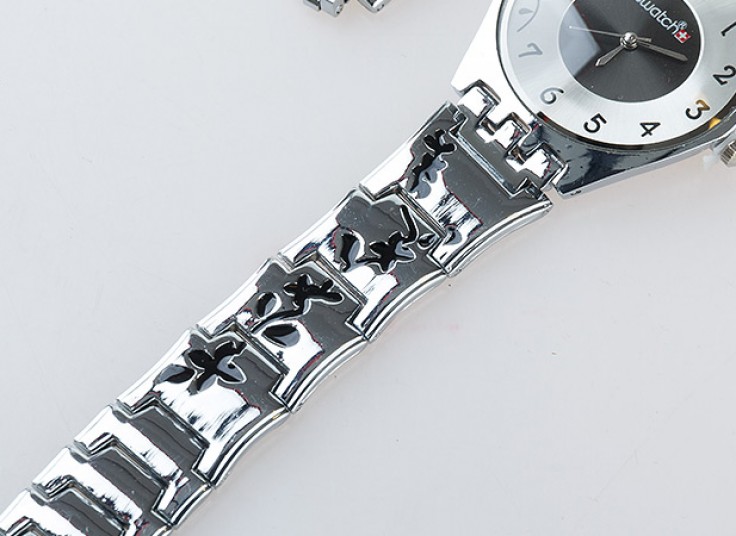 ساعت مچی زنانه طرح Swatch