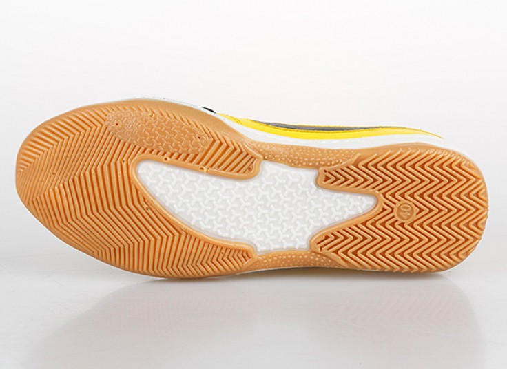 کفش فوتبالی طرح NIKE