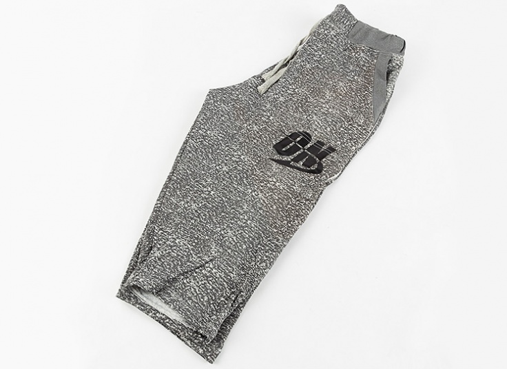 شلوارک راحتی طرح On