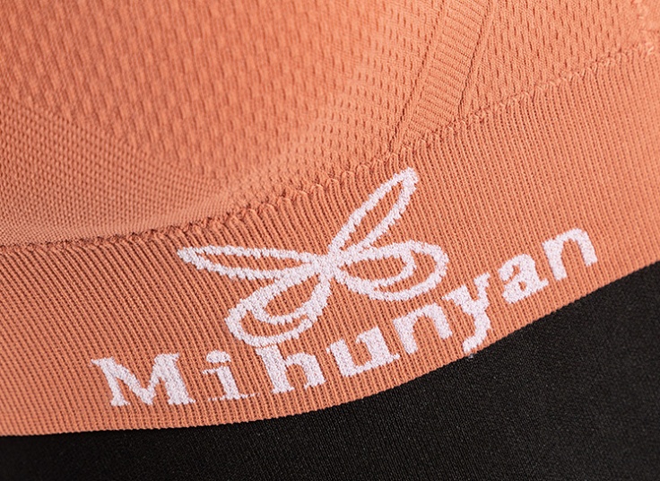 نیم تنه Mihunyan