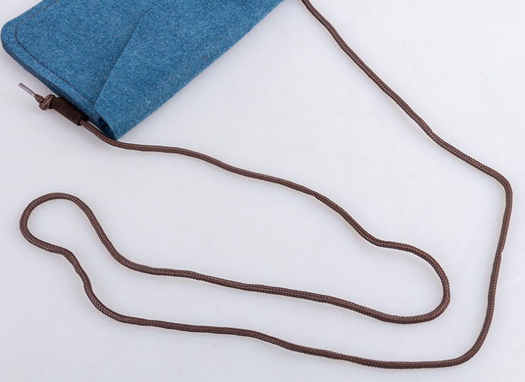 کیف کج نمدی