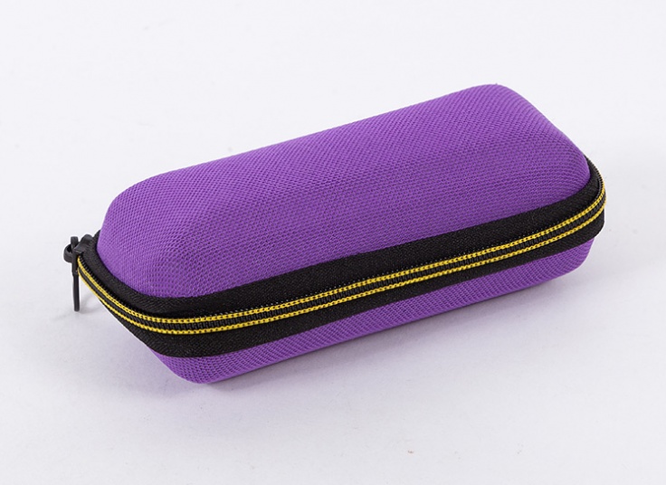 کیف محافظ عینک