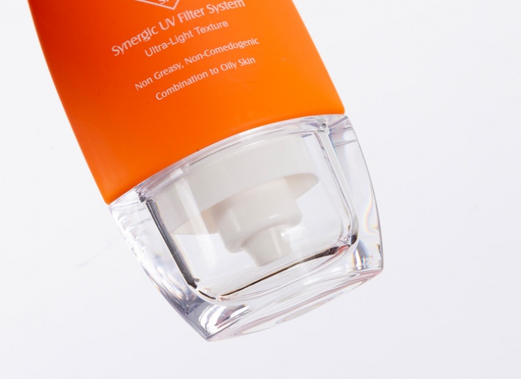 انواع کرم ضدآفتاب Ellaro