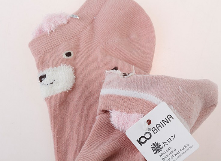 جوراب دخترانه عروسکی BAINA